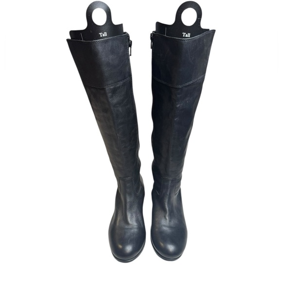 Arturo Chiang Black Leather Riding Boots Size 7.5 Tall Equestrian Flat Zip Boot - Picture 2 of 8